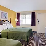 Travelodge By Wyndham Chambersburg